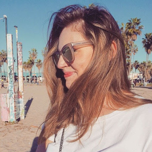 Email e telefono di Elena Indiano